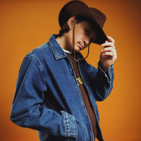 Музыка от De Lacure