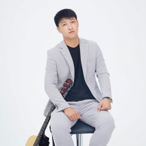 Песня Досымхан Рахматулла – 5-Тиын