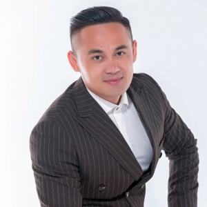 Песня Қажымұрат Шешенқұл – Жарығым