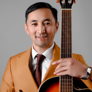 Песня Әлімжан Макенов – Ән домбыра