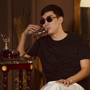 Песня Аян Желдербай – Өкпелей берме