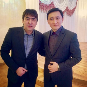 Песня Мейрамбек Бесбаев & Ақылбек Жеменей – Биші қыз