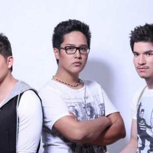 Песня The Jigits – Сыныптастар (2016)