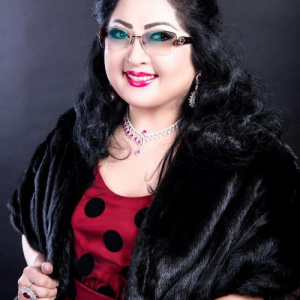 Песня Мақпал Жүнісова – Өмір неткен тамаша (2016)