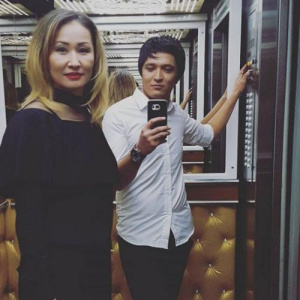 Песня Айгерім Сырлыбаева & Назар Серік – Қара көзіме (2016)