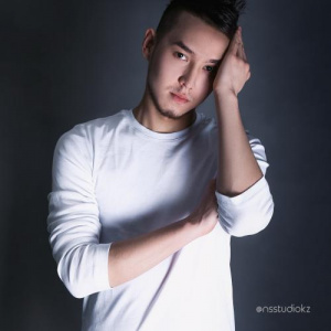 Песня Дегдар Жолдасбай – Жаңа жыл (2016)