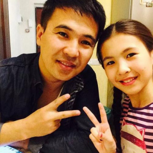 Песня Асхат Тарғын & Айым Асхатқызы – Əке тілегі (2016)