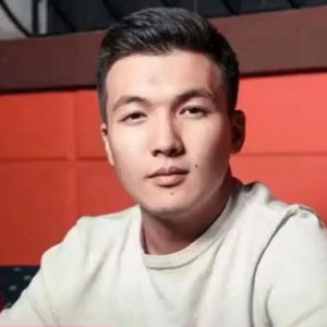 Песня Даулет Стамғазиев – Сүйген гүлім (2017)