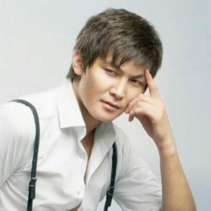 Песня Жігер Ауыпбаев – Кінә, кінә (2017)