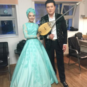 Песня Айбек Бекбосын & Перизат Тұрарова – Кім кінәлі (2017)