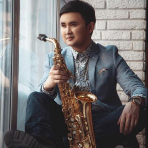 Песня Ермек Меденов – Сені іздеймін (2017)