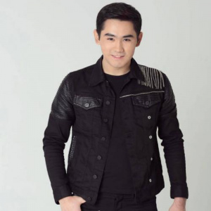 Песня Қуандық Рахым – Ай да, күн де (2017)