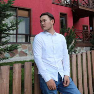 Песня Ernar Amandyq – Таптым-ау сені