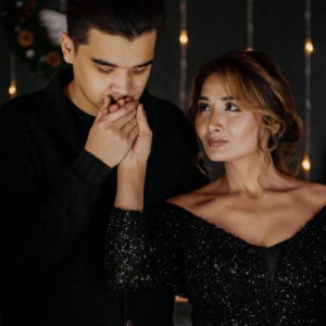 Песня Асан Пердешов – Анаға арнау (терме)