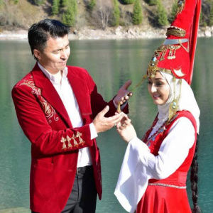 Песня Ырғынбек & Бақытнұр – Тәтті сезім