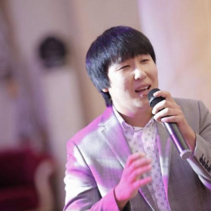 Песня Шыңғыс Құралбаев – Сырласуға дос керек