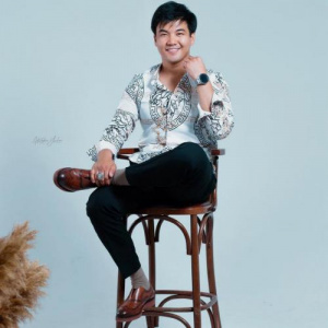 Песня Мырзабек Қараш – Достарым