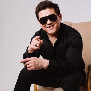 Песня Құрмаш Қуанышбаев – Қыз бала гүл