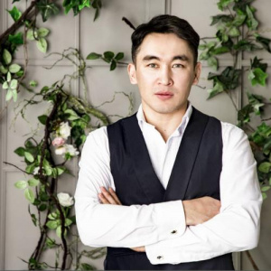 Песня Азимбек Байлин – Аппақ гүлдер