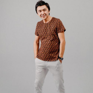 Песня Серік Исахан – Жүрегіңді басқаға ашпа