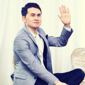 Песня Алпысов Серік – Сен күлімдесең