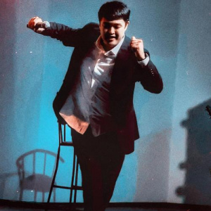 Песня Adilet Jaygashar – Бүлдірген қыз