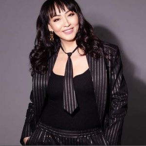 Песня Айгүл Иманбаева – Таңғы елес (remix)