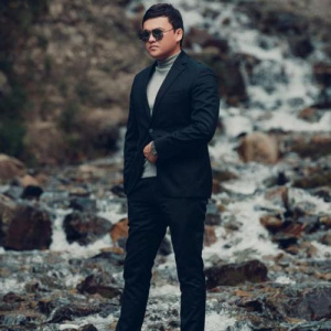 Песня Bauyrzhan Retbayev – Мені ойла