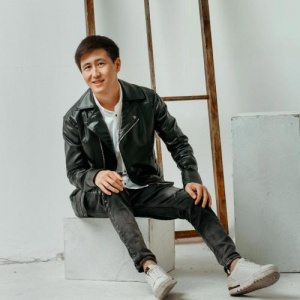 Песня Жандос Қаржаубай – Түнгі екіде