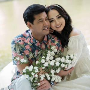 Песня Жанболат & Жазира – Бәрі керемет