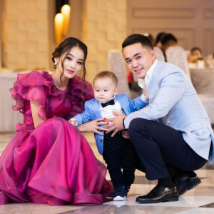 Песня Адлет Асанов – Сардарым