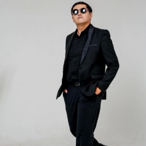 Песня Байкен Құрманалиев – Нәзігім менің