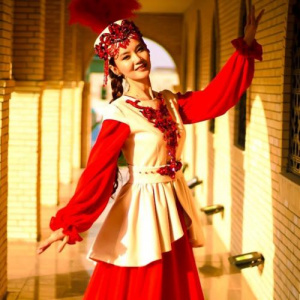 Песня Аглакова Ұлжан – Әләлім (халық әні)