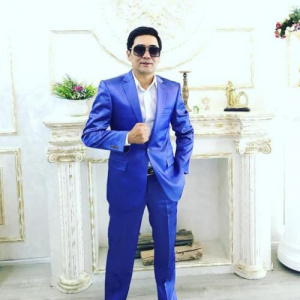 Песня Қайрат Керімбек – Құрдастарым 50 де