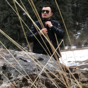 Песня Арнұр Шәкеров – Миллиард