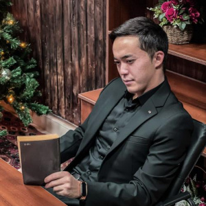 Песня Адлет Асанов – Сені ұмыту мүмкін бе