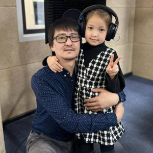 Песня Еркін Нұржанов & Қамбар Сая – Әке мен қызы