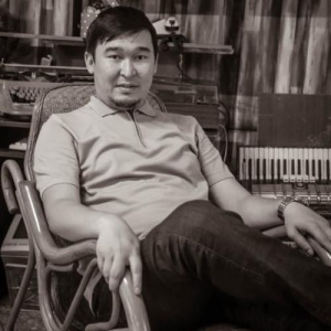 Песня Азамат Абиев – Сағынышым