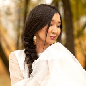 Песня Джулия Төлеухан – Өмір шіркін