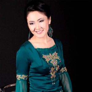 Песня Гүлнұр Нұрасылова – Анамның жаққан ошағы