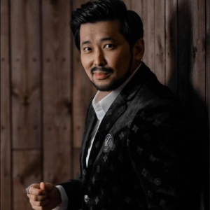 Песня Абылай Берденов – Алтайдың ар жағынан келген ару