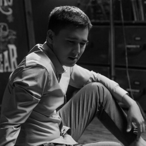 Песня Сапарғали Тасбалта – Уақыт емдейді