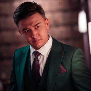 Песня Асылжан Түзелбек – Біз Алаш