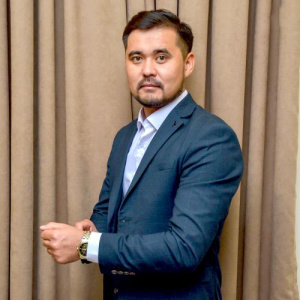 Песня Бағлан Оразалин – Бір досың керек екен