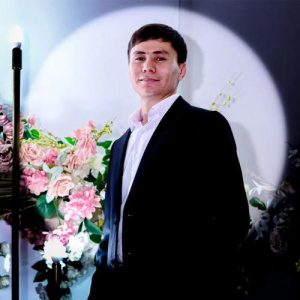 Песня Тұрсынбек Аятбек – Еркем менің