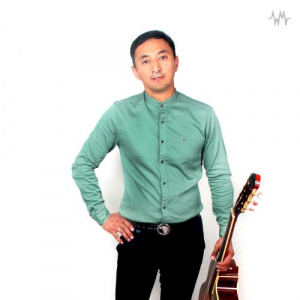 Песня Әлімжан Макенов – Ұзатылған қызыма