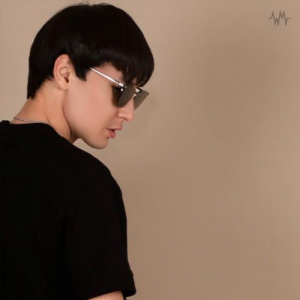 Песня Erdaulet Muratuly – Бір сен дейді жүрегім