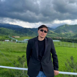 Песня Abai Azat – Kezdeskim keledi