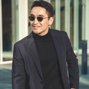 Песня Азимбек Байлин – Мен үшін Лондон ауылда!