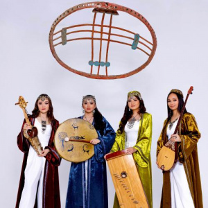 Песня Ұлы дала қыздары – Кешікпей келем деп ең